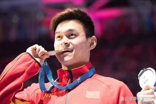 Anh chữ cái: Chỉ cần Ban Văn giữ được sức khỏe, anh ấy có thể đoạt giải quán quân và trở thành MVP của liên minh này.
